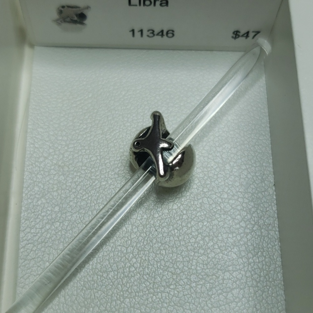 Trollbeads Libra Sterling silver bead